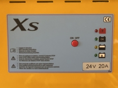 Máy sạc ắc quy hiệu XS 1 pha 24V 20A mã 1908-001 sử dụng cho xe nâng, hàng mới 100%
