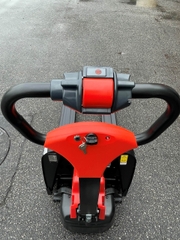 Xe nâng tay điện EP INTERLIFT 2T F4. Mới 100%