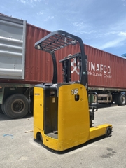 Cho thuê xe nâng điện đứng lái cũ 1.5 tấn Komatsu FB15RL-14 nâng cao 3m, 2008. XC.R15KOS30.00564