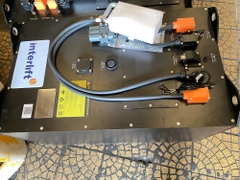 Pin Lithium hiệu INTERLIFT, model MSDD5, điện áp 76.8V/450AH sử dụng cho xe nâng, hàng mới 100%
