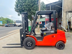 Xe nâng điện 3.5 tấn Interlift EFL353. Nâng cao 4.5m. Sx 2024. Mã XM.B35EPT45.00750
