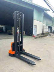 Xe nâng điện stacker 1.2 tấn Interlift EST124. Nâng cao 3.6m. Sx 2024. Mã XM.S12EPS36.00718