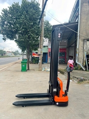 Xe nâng điện stacker 1.2 tấn Interlift EST124. Nâng cao 3.6m. Sx 2024. Mã XM.S12EPS36.00718