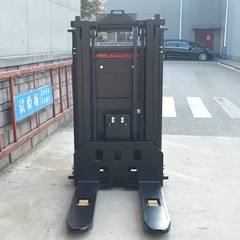 Xe nâng dùng trong công nghiệp AGV Interlift CL10VA series