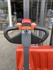 Xe nâng điện stacker 1.2 tấn Interlift CL1235J. Nâng cao 3.5m. Sx 2024. Mới 100%. Mã XM.S12IND35.00795