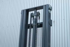 Xe nâng điện stacker Interlift CL13GHY series