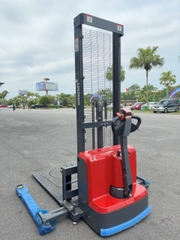 Xe nâng điện stacker 1.5 tấn Interlift CL1516GHY. Nâng cao 1.6m. Sx 2025. Mã XM.S15IND16.00861