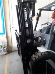 XE NÂNG 05 TẤN UNICARRIERS - Model 1F5 - 2018