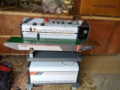 Máy hàn miệng túi hút chân không, máy hàn miệng túi hút chân không