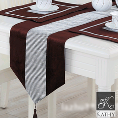 DIAMOND Table Runner màu đỏ cỡ 32*210 2424R