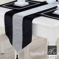 DIAMOND Table Runner đen 32*210 2424D