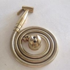 VÒI XỊT VỆ SINH CLEANMAX MẦU VÀNG VX68