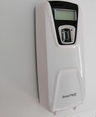 Hộp xịt phòng Smartech ST-3590 cảm ứng