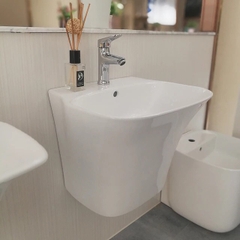 Chậu liền chân safevn 7500