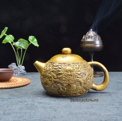 Ấm đồng điêu khắc hoạ tiết rồng