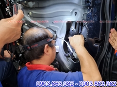 Bộ Hít Cửa Lắp Cho Ford Everest