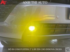 Độ bi gầm 3 nhiệt màu Fujitek lắp zin cho Toyota Innova Cross