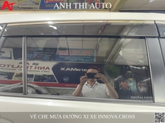 Vè che mưa đường xi xe Toyota Innova Cross