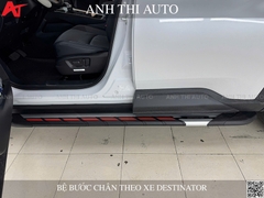 Bệ bước chân lên xuống theo xe Mitsubishi Destinator