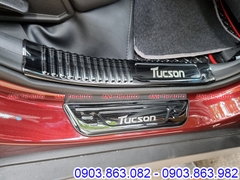 Nẹp Bước Chân Cacbon Theo Xe Hyundai Tucson 2020