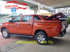 NẮP THÙNG THẤP KÍNH THEO XE TOYOTA HILUX 2019