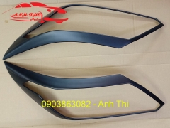 VIỀN ĐÈN TRƯỚC COLORADO 2017-2018 THÁI