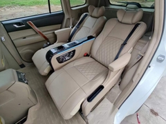 Độ Ghế Limousine Toyota Fortuner