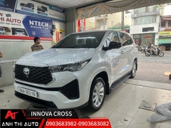 BỆ BƯỚC CHÂN THEO XE TOYOTA INNOVA