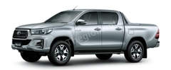 Hilux màu bạc (1D4)