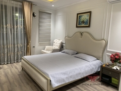 GIƯỜNG NGỦ  LUXURY GỖ TỰ NHIÊN 1M8 X2M NHẬP KHẨU A8829