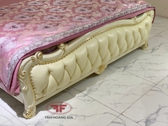 GIƯỜNG NGỦ DÁT VÀNG 1M8 X2M TÂN CỔ ĐIỂN NHẬP KHẨU MỚI 882B-DV
