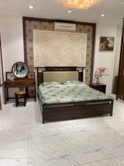 GIƯỜNG NGỦ 1M8X2M INDOCHINE GỖ ÓC CHÓ 2336