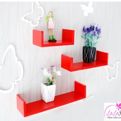 Kệ gỗ trang trí 3 chữ U lệch KG - 012