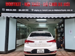 Đuôi gió Elantra CÓ ĐÈN