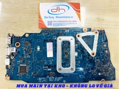 Main Dell Insprion 3525