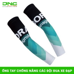 Ống tay chống nắng các đội đua xe đạp