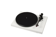 Đầu Đĩa Than Pro-Ject Debut Carbon DC