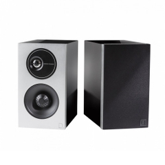 Loa Definitive Technology Demand D9