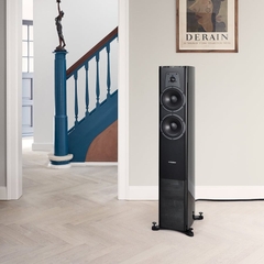 Loa Dynaudio Contour 30i