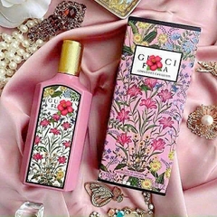Nước hoa Gucci Flora hồng- tặng 1 son Gucci Fullsize