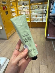 [Mẫu mới] Kem dưỡng da tay hạnh nhân L’occitane Amande Sublime Hands Cream 150ml- Pháp