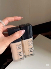 Kem nền Dior Forever Skin Glow New 2026