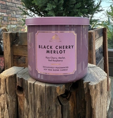 Nến thơm White Barn Black Cherry Merlot 3-Wick Candle – 411g