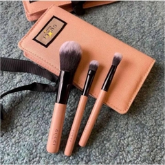 Set 3 cọ trang điểm Gucci Huayue Brush