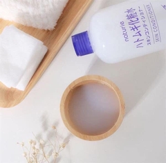 Nước hoa hồng dưỡng ẩm ý dĩ Hatomugi Naturie 500ml- Nhật