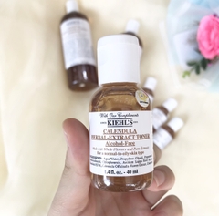 Nước hoa hồng hoa cúc Kiehl’s Clearly - Mỹ