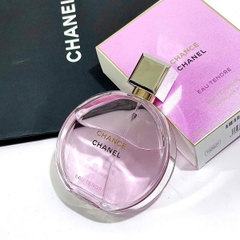 Nước hoa nữ Chane Chanel Eau Tendre EDP Vaporisateur Spray 100ml hồng- Pháp
