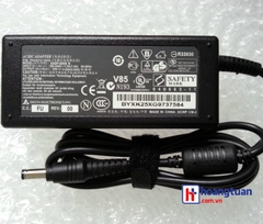 Adapter Toshiba 19V - 3.42A