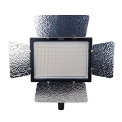 Đèn led Yongnuo YN-900