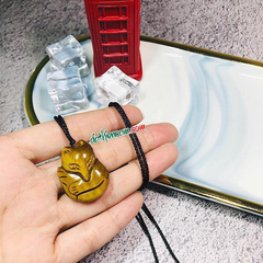 MẶT TAM VỸ VÀNG